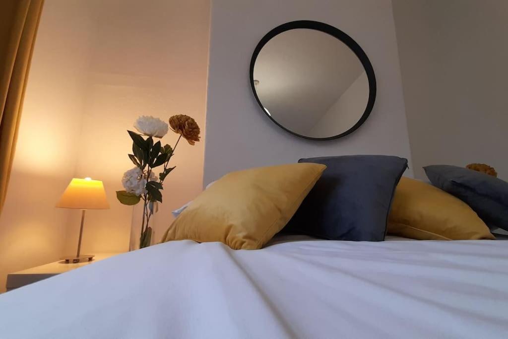 Spacious 4 Bedroom, Free Netflix, Central Location คาร์ดิฟฟ์ ภายนอก รูปภาพ